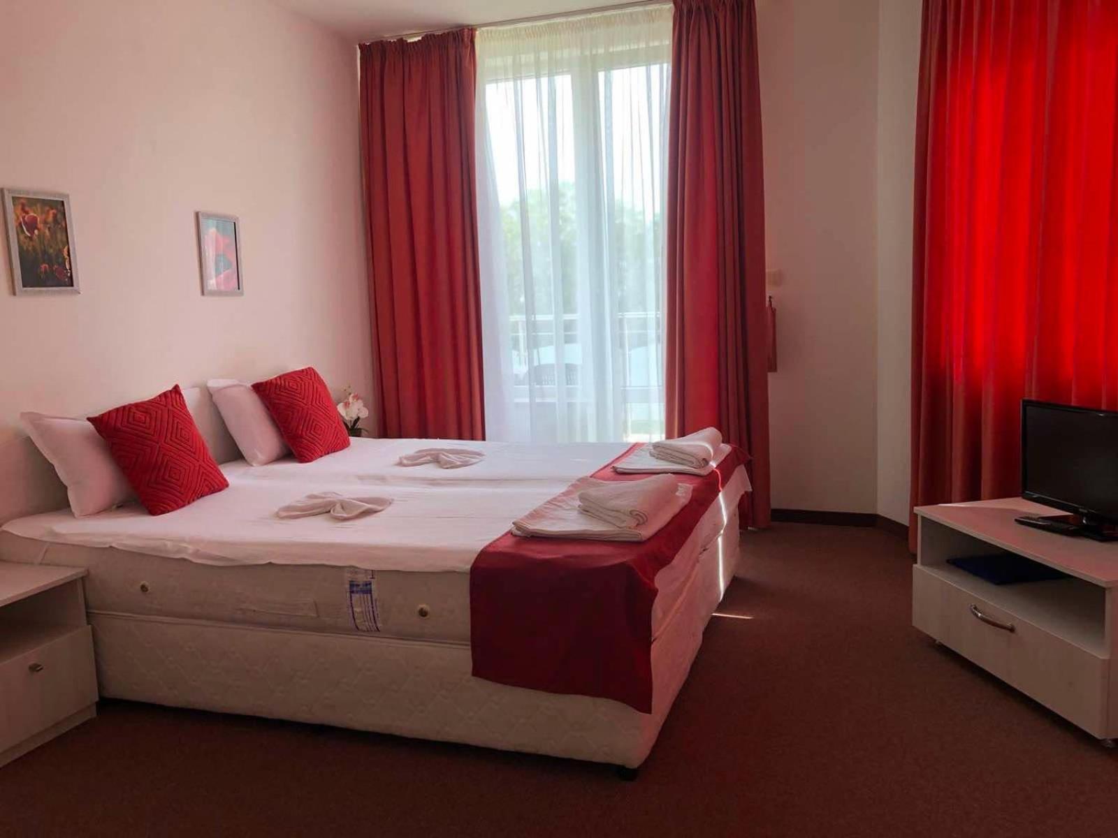 Complex Pika Hotell Golden Sands Rum bild